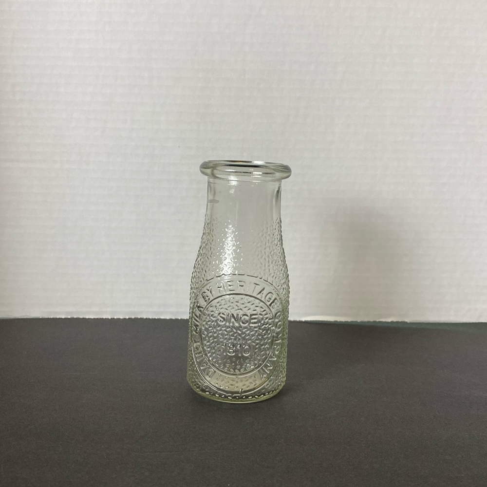 Vintage Heritage Company Milk Bottle 80z
